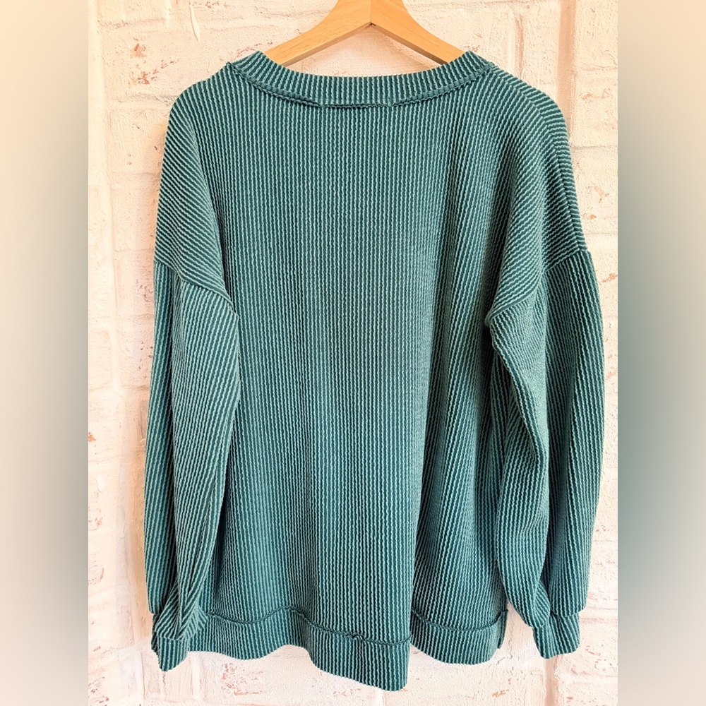 Altar’d State Green Ribbed V-Neck Top | Oversized Cozy Knit | Size M - Picture 5 of 10